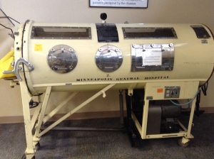 Hennepin_Medical_History_Center_Iron_Lung